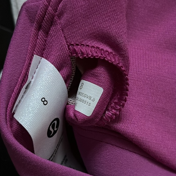 LULULEMON NULU STRAPPY V-NECK YOGA BRA IN POW PINK TONE SZ 8,10 NWT - Picture 7 of 9